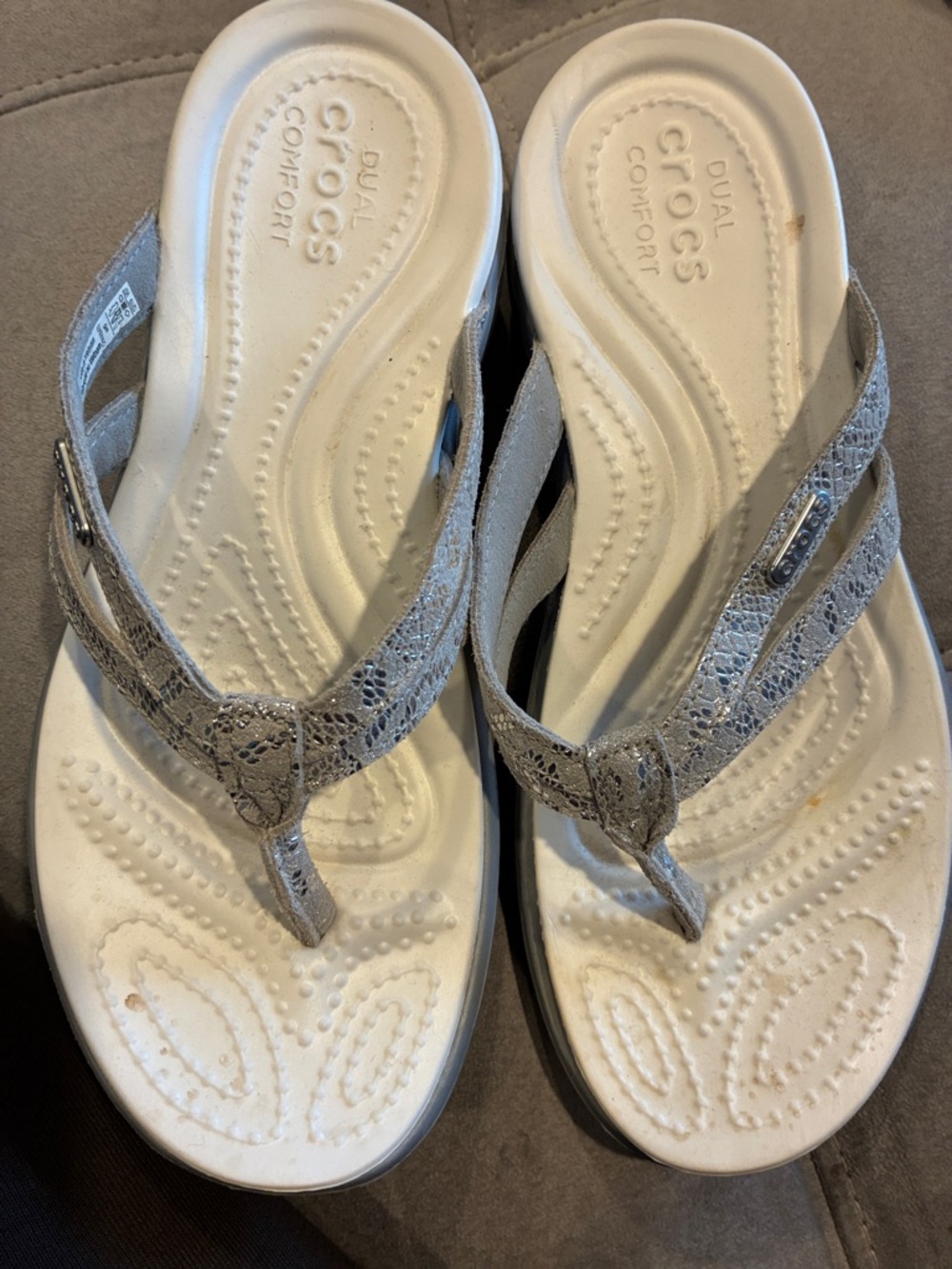 CROCS Women's White Sandal with Silver Textured Straps